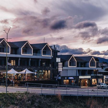 Banjo Paterson Inn Jindabyne Exterior photo